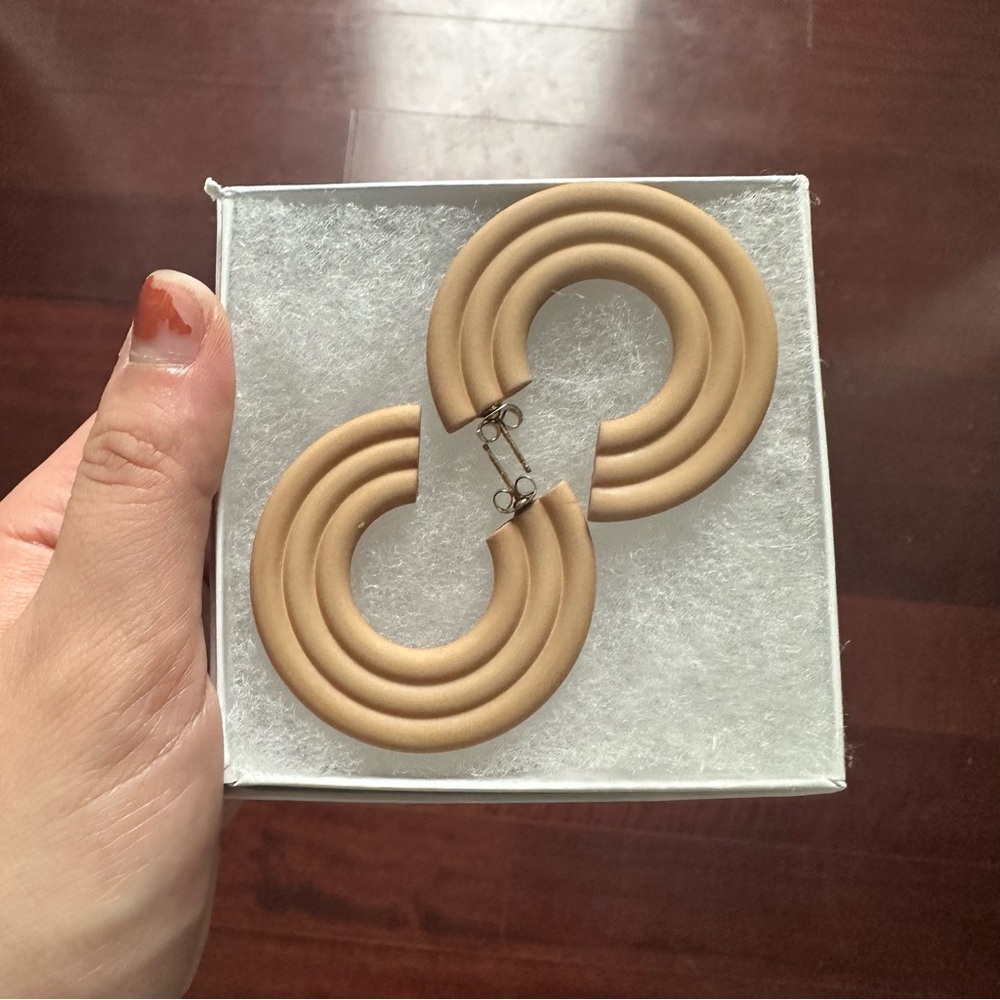 Vintage Lucite Earrings in Beige